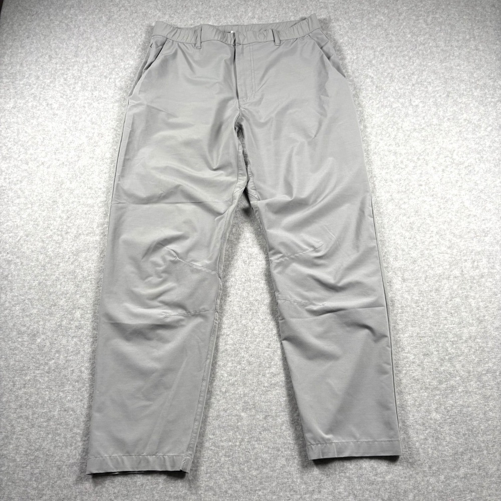 Fabletics The Only Pant Size Medium Light Gray Golf Office 30" Inseam Pockets